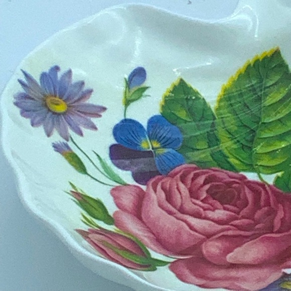 Royal Stafford England for Victoria Secret Shell Bon Bon Dish - Picture 6 of 8